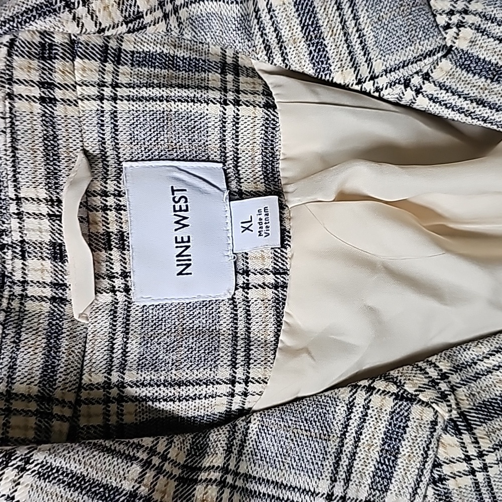 Nine West Blazer size XL Like New! - Picture 7 of 9